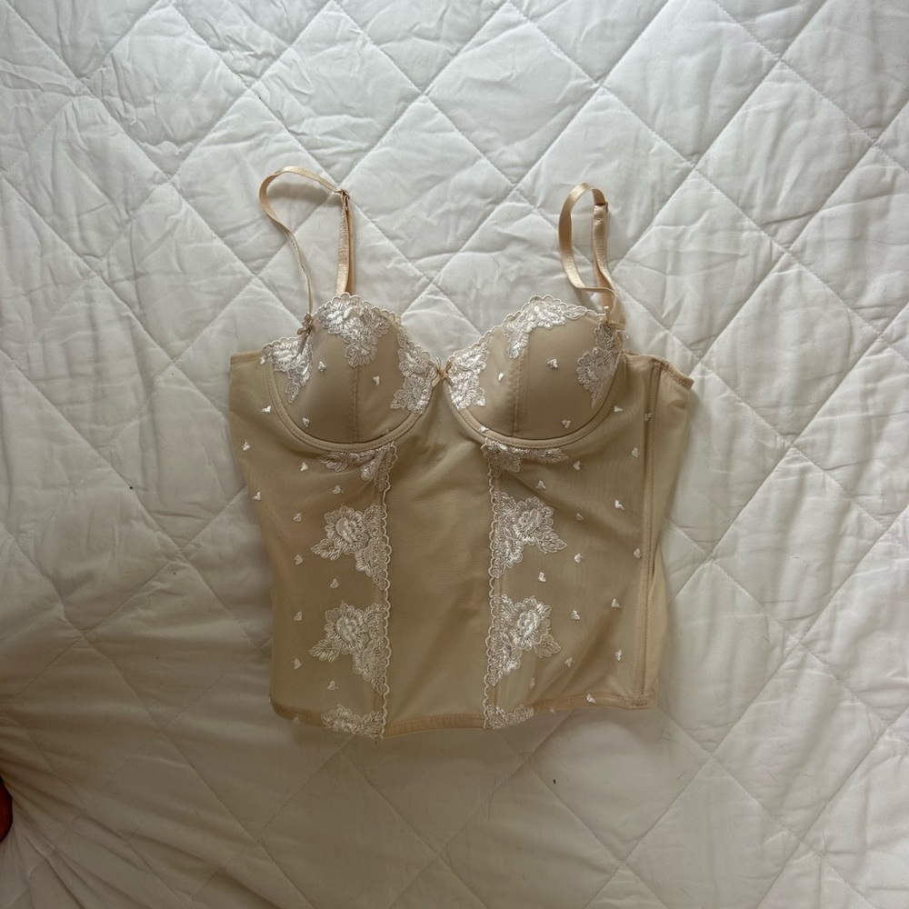 H&M Cream Lace Bustier